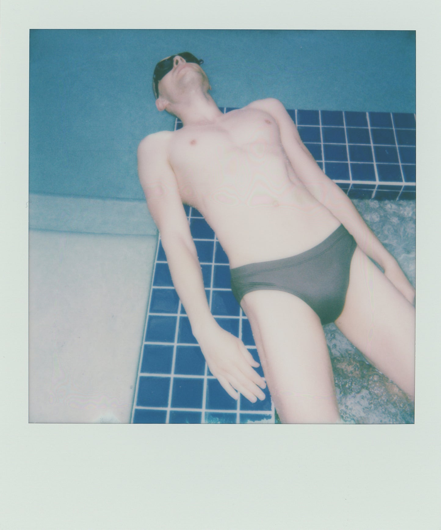 Polaroid 052