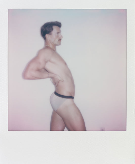 Polaroid 009